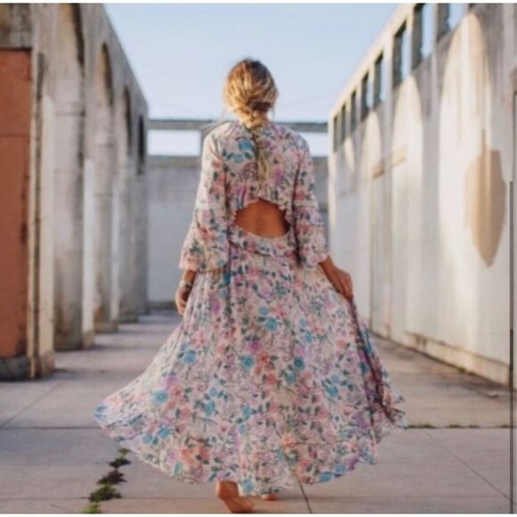 Spell Sayulita Dress Musk-Size MEDIUM - Picture 6 of 16